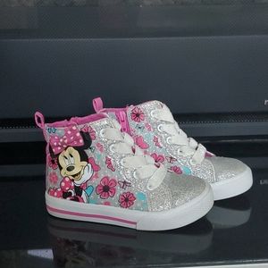 Minnie Mouse High Top Shoes